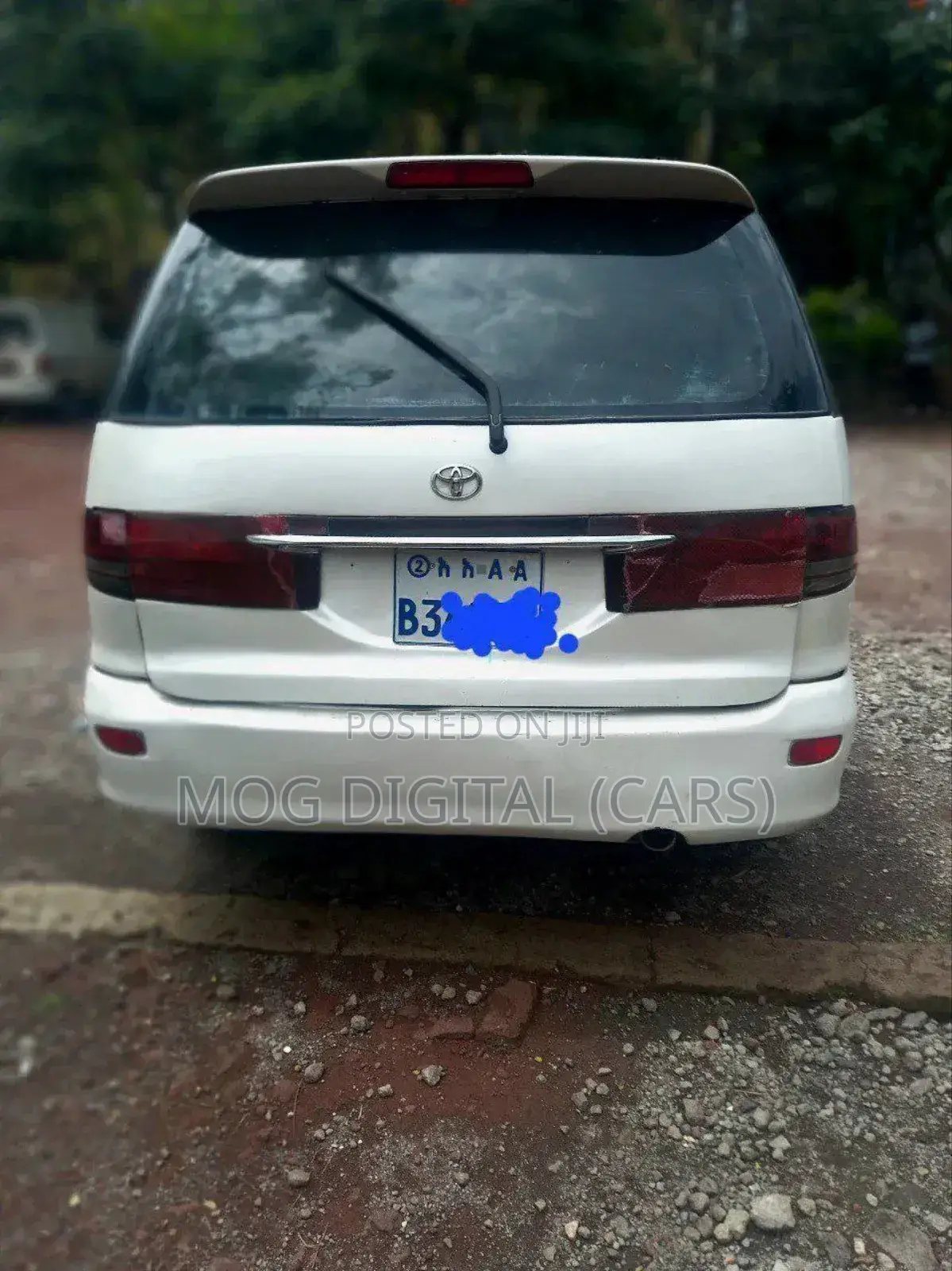 Toyota Previa Automatic 2003 White