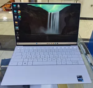 New Laptop Dell XPS 13 16GB Intel Core I7 SSD 512GB