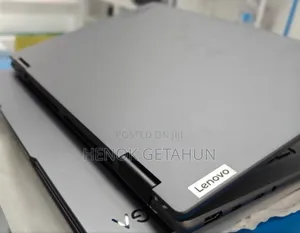 Photo - New Laptop Lenovo ThinkPad Yoga 16GB Intel Core i5 SSD 512GB