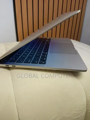 New Laptop Apple MacBook Pro M1 16GB Apple M1 SSD 512GB