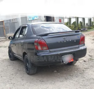 Toyota Platz 2001 Black