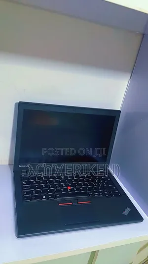 Laptop Lenovo ThinkPad X250 8GB Intel Core I7 SSD 256GB