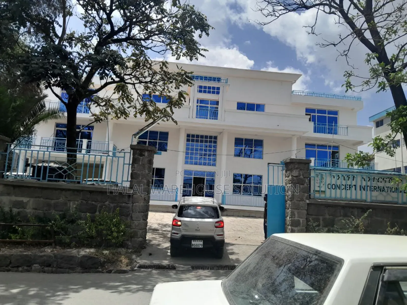 G+3 Mixed Usage Building for Rent