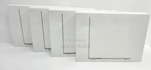 New Laptop Apple MacBook Air 16GB Apple M4 SSD 512GB