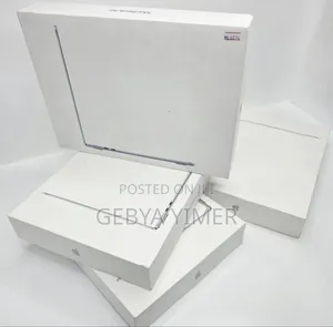 New Laptop Apple MacBook Air 16GB Apple M4 SSD 512GB