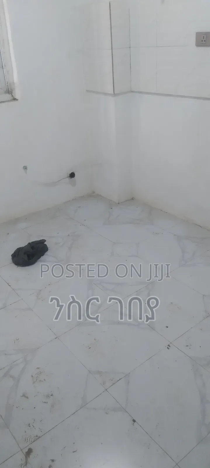 Furnished 2bdrm Condo in Ayat Mekedonia, Yeka for rent