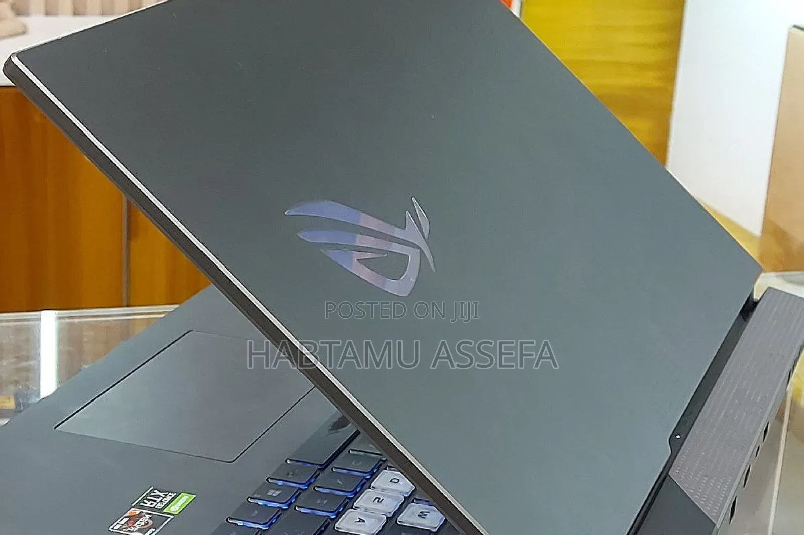 New Laptop Asus ROG Strix G15 16GB AMD Ryzen 7 SSD 1T