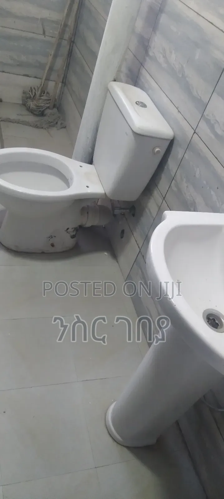 Furnished 2bdrm Condo in Ayat Ayer Menged, Yeka for rent