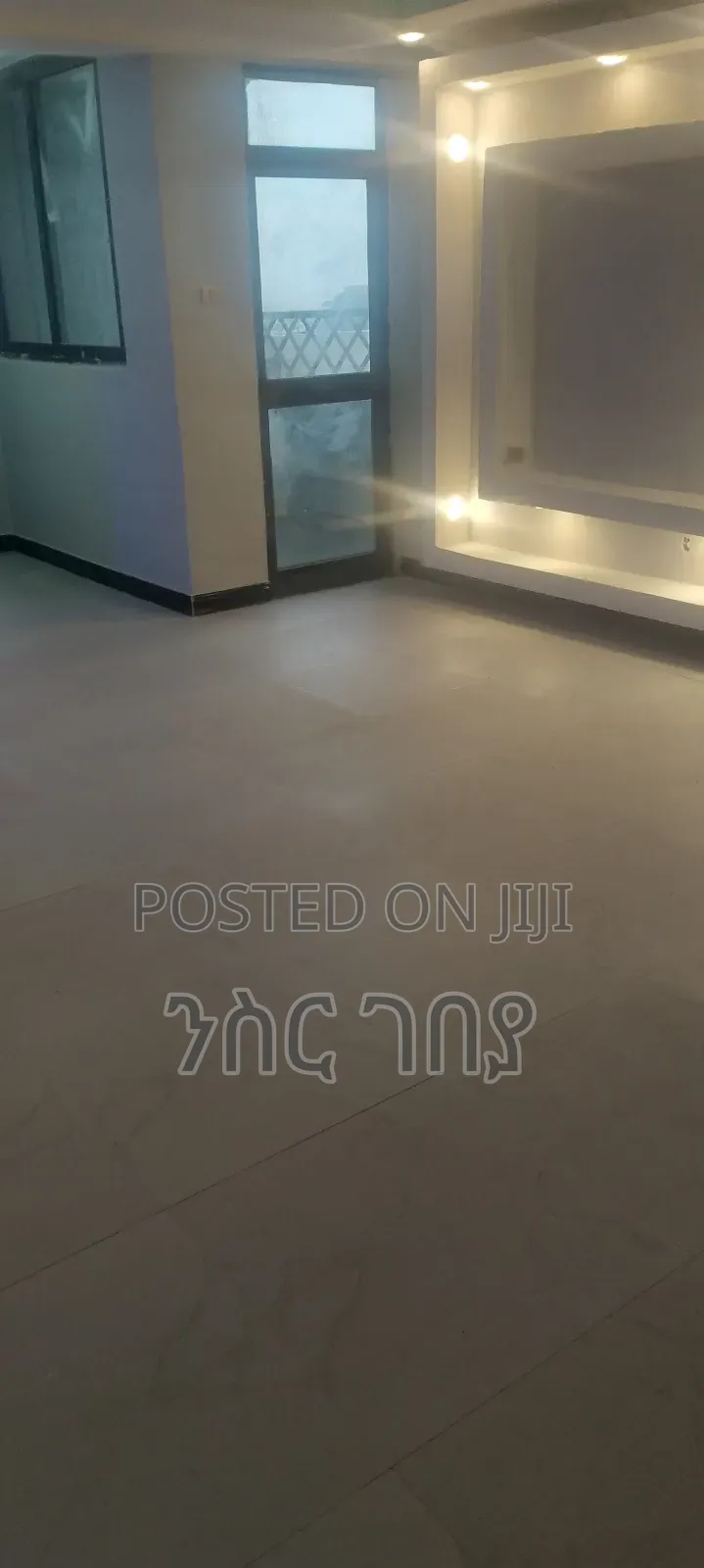 Furnished 2bdrm Condo in Ayat Ayer Menged, Yeka for rent