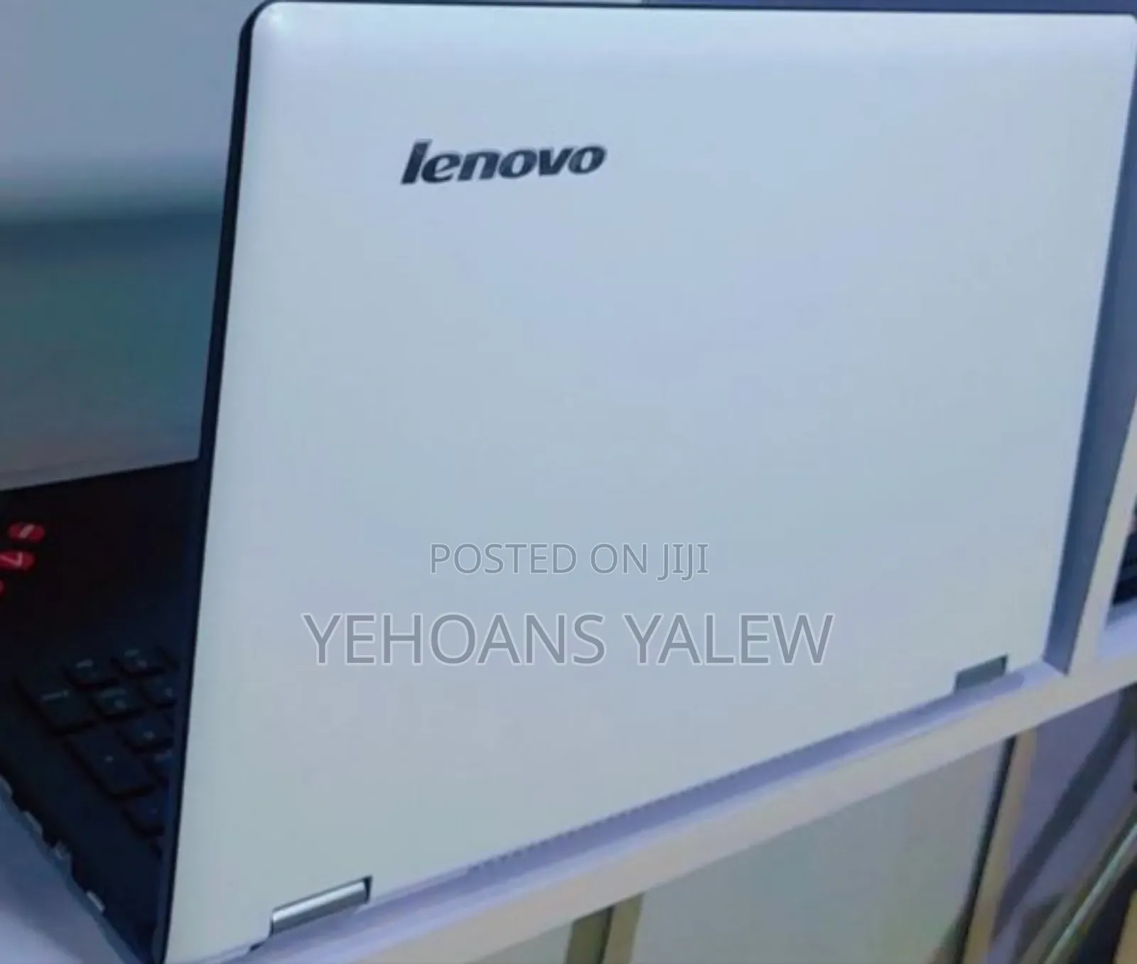 New Laptop Lenovo Yoga 330 8GB Intel Core I5 SSD 1T