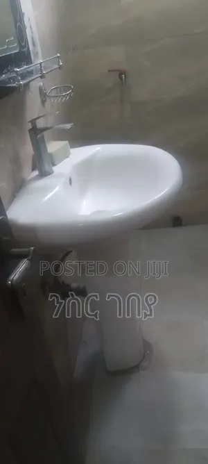 Furnished 2bdrm Condo in Ayat Ayer Menged, Yeka for rent