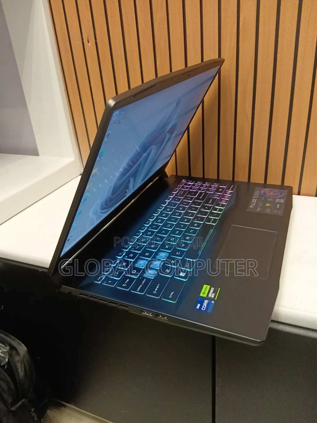 New Laptop MSI Katana 15 16GB Intel Core I7 SSD 1T