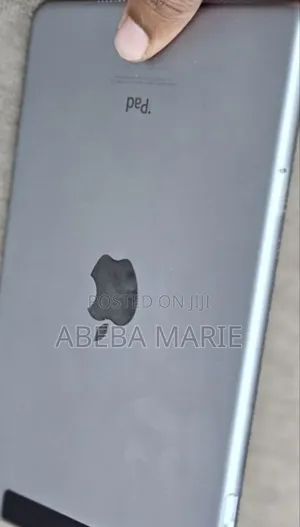 Photo - New Apple iPad mini 4 128 GB