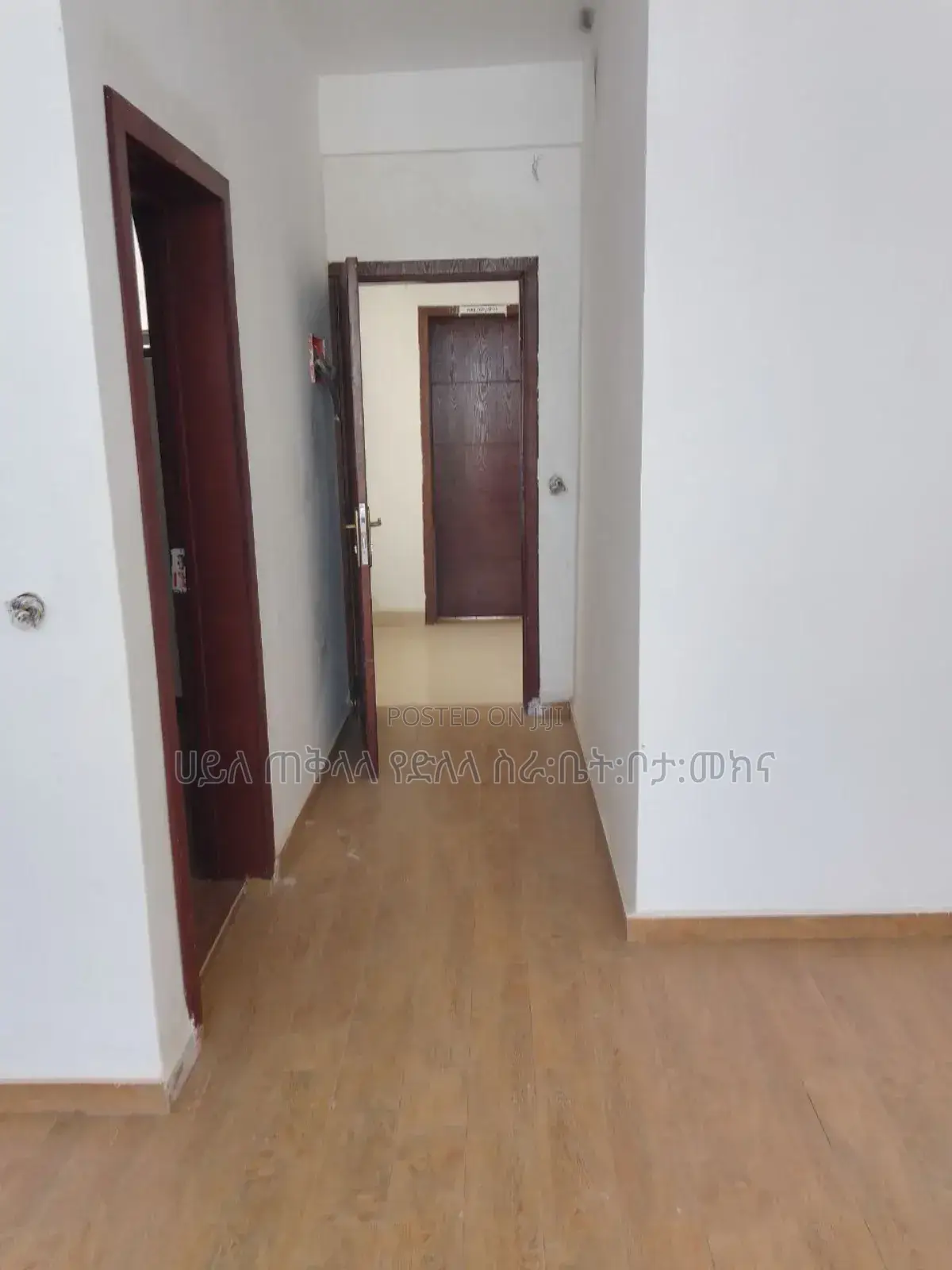 Furnished 3bdrm Apartment in Nohi Real State, Yeka for sale