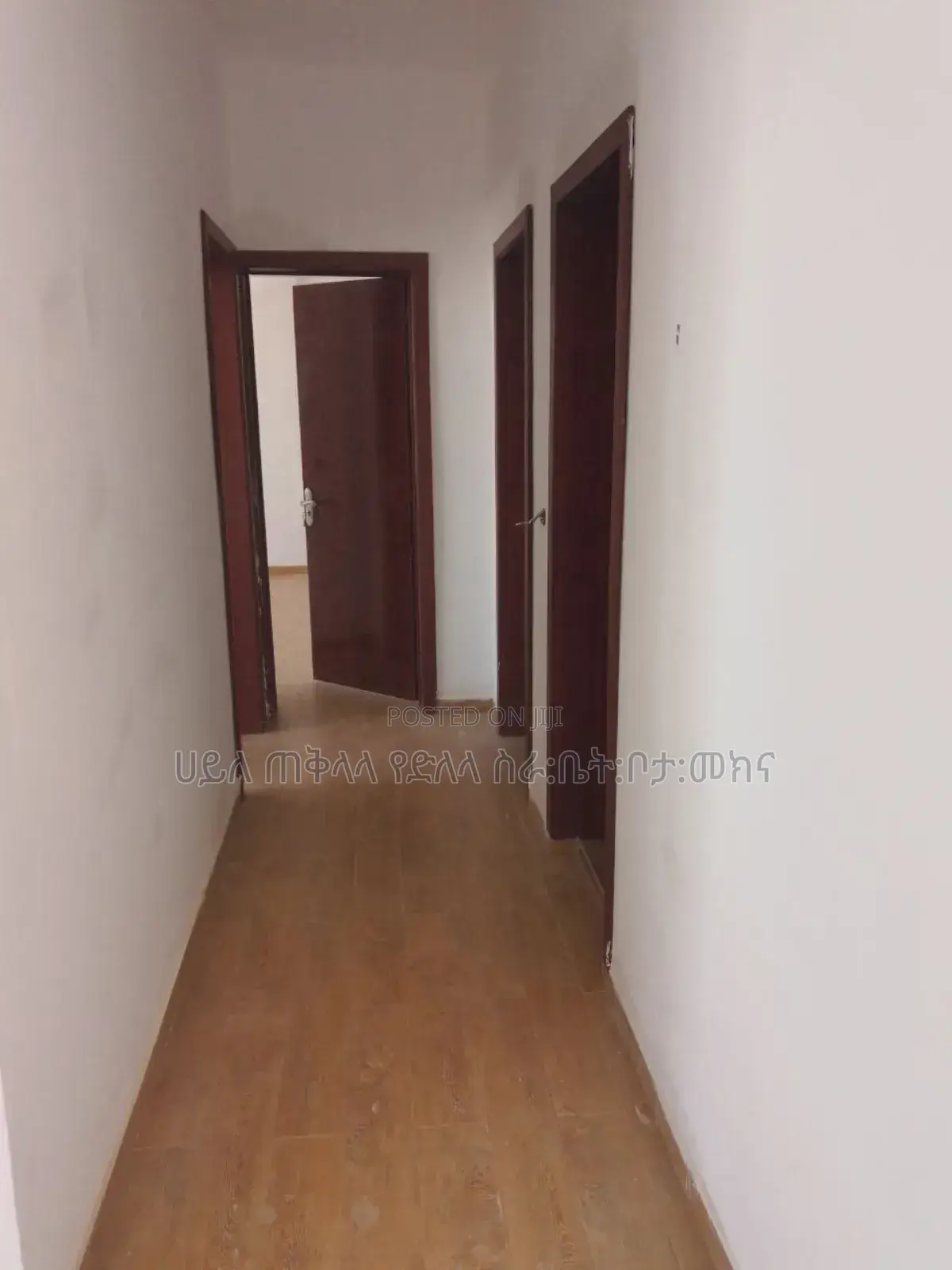 Furnished 3bdrm Apartment in Nohi Real State, Yeka for sale