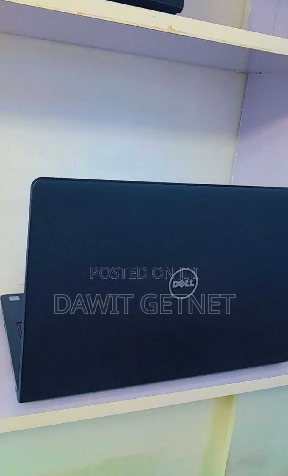 New Laptop Dell Vostro DVCI315 8GB Intel Core I5 HDD 500GB
