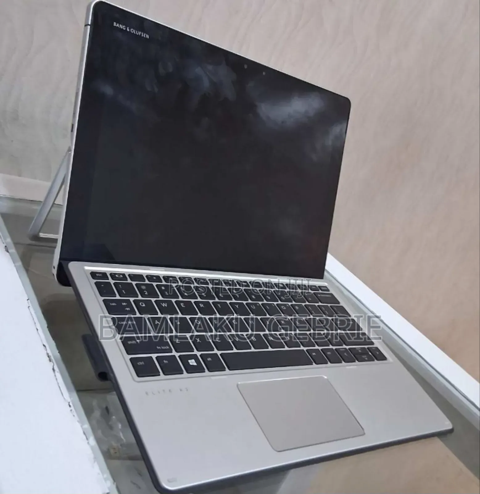 New Laptop HP Elite X2 1012 8GB Intel Core I5 SSD 256GB