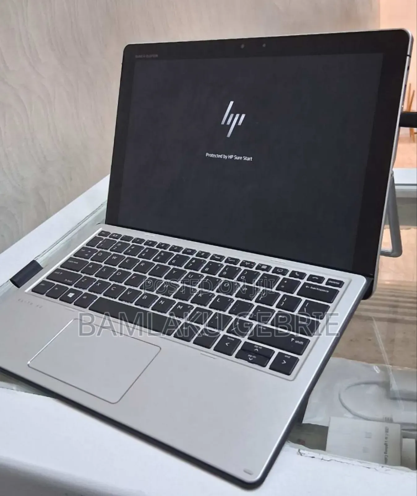 New Laptop HP Elite X2 1012 8GB Intel Core I5 SSD 256GB