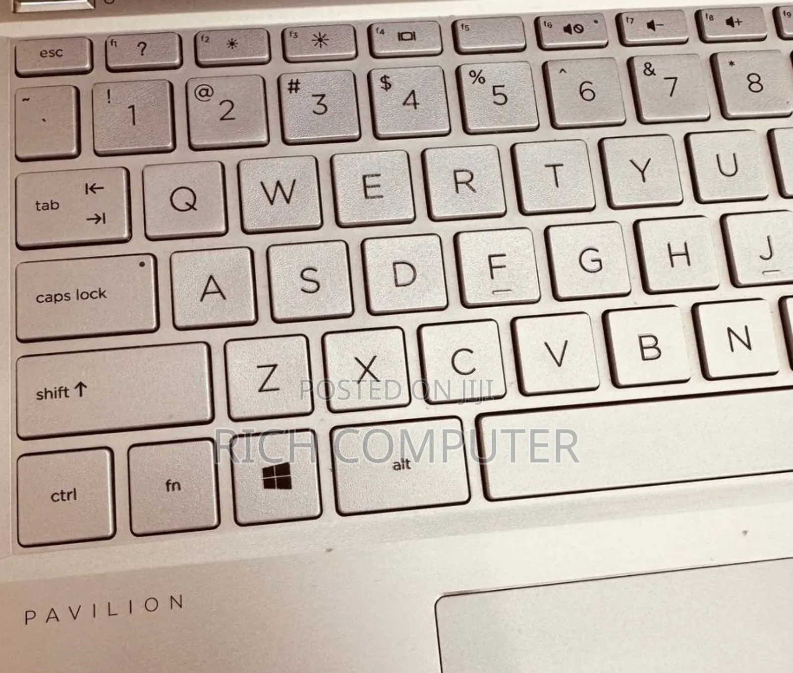 New Laptop HP Pavilion 15 8GB Intel Core I5 SSD 256GB