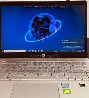 New Laptop HP Pavilion 15 8GB Intel Core I5 SSD 256GB