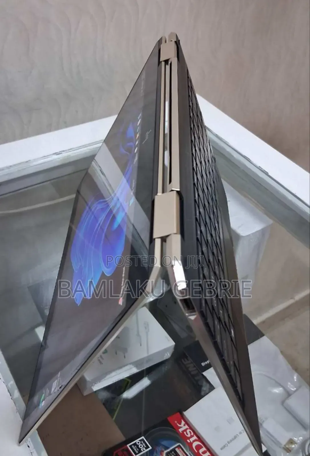 New Laptop HP Spectre X360 16GB Intel Core I7 SSD 512GB