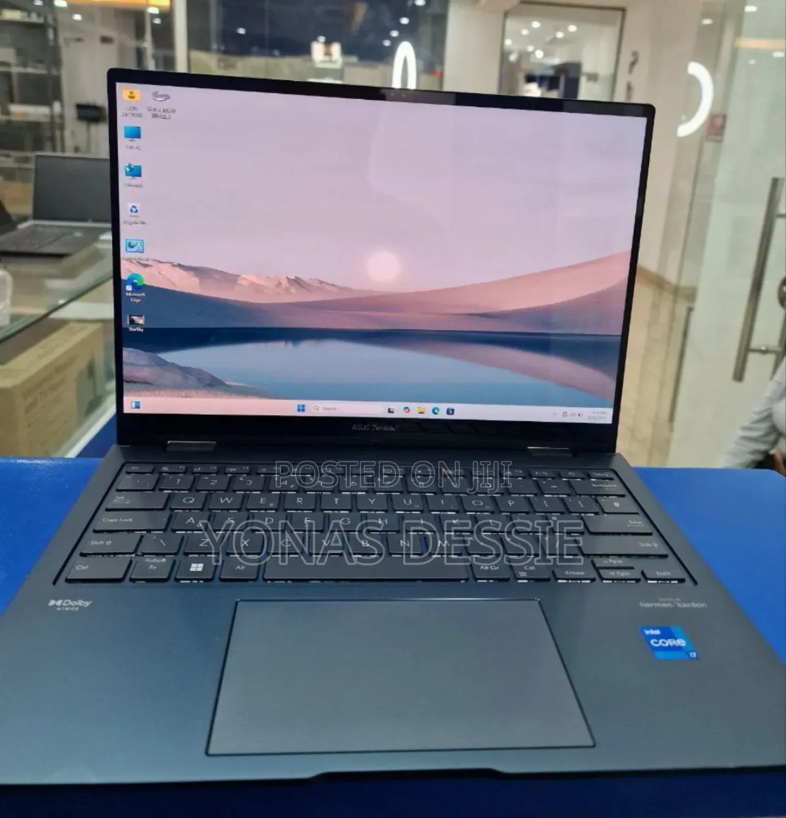 New Laptop Asus ZenBook Flip 14 UX461UA 16GB Intel Core i7 SSD 512GB