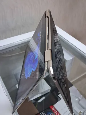 New Laptop HP Spectre 16GB Intel Core I7 SSD 512GB