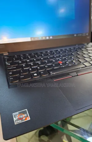Photo - New Laptop Lenovo Thinkpad P15s 16GB Intel Core I7 SSD 512GB