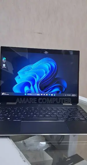 New Laptop HP Spectre X360 16GB Intel Core I7 SSD 512GB