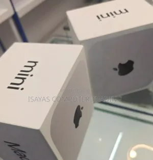 Photo - New Laptop Apple MacBook Pro 2024 M4 14-Inch 16GB SSD 256GB