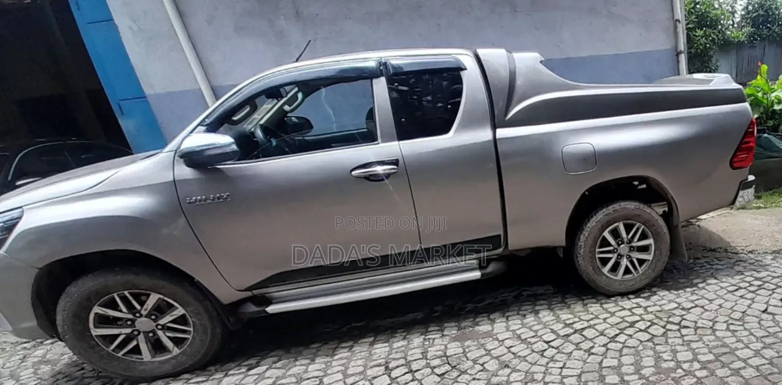Toyota Hilux 2017 Silver