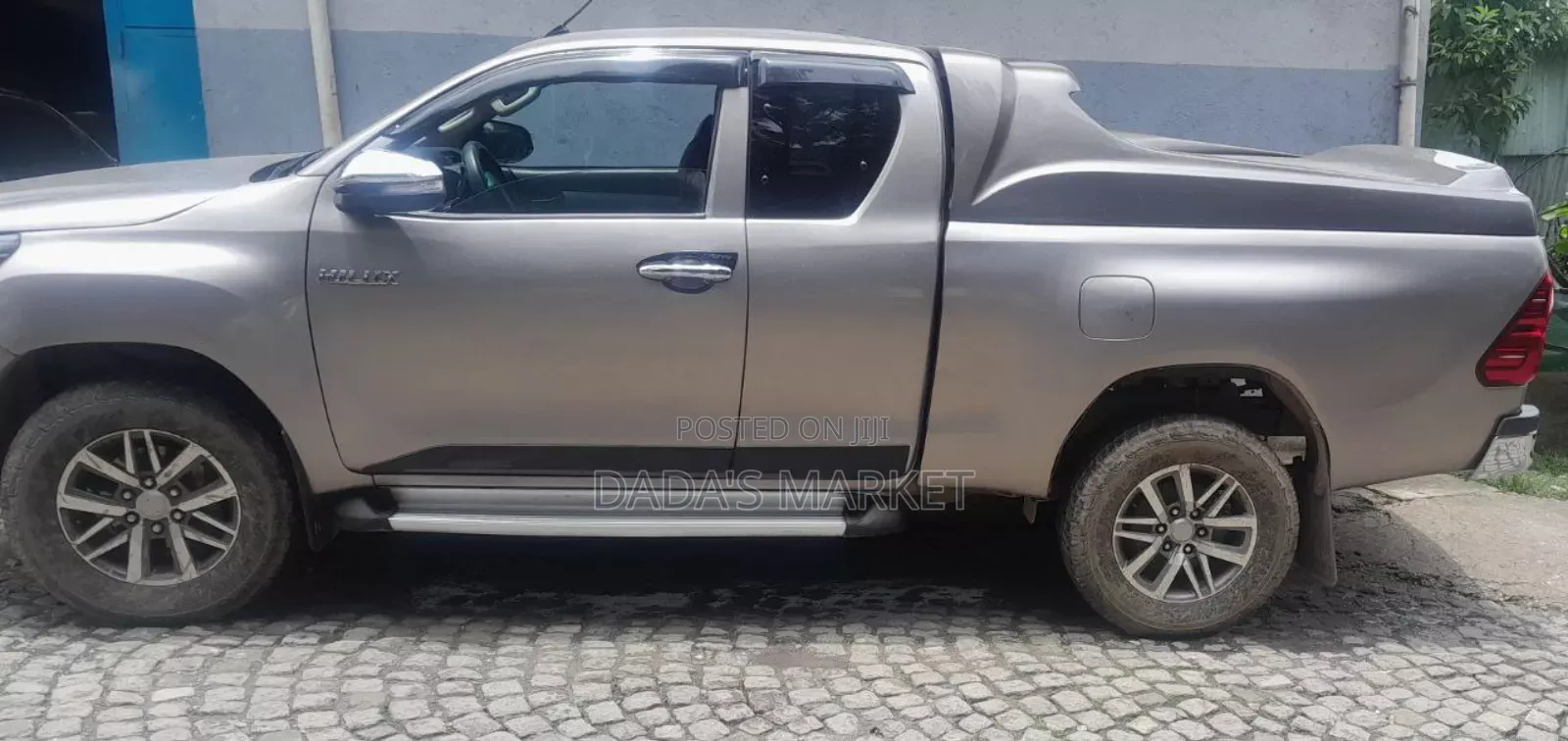 Toyota Hilux 2017 Silver