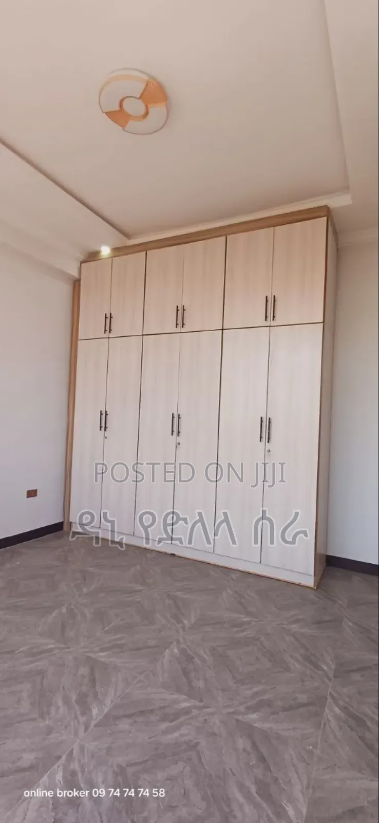 Furnished 3bdrm Condo in አዲስ አበባ, Bole for sale