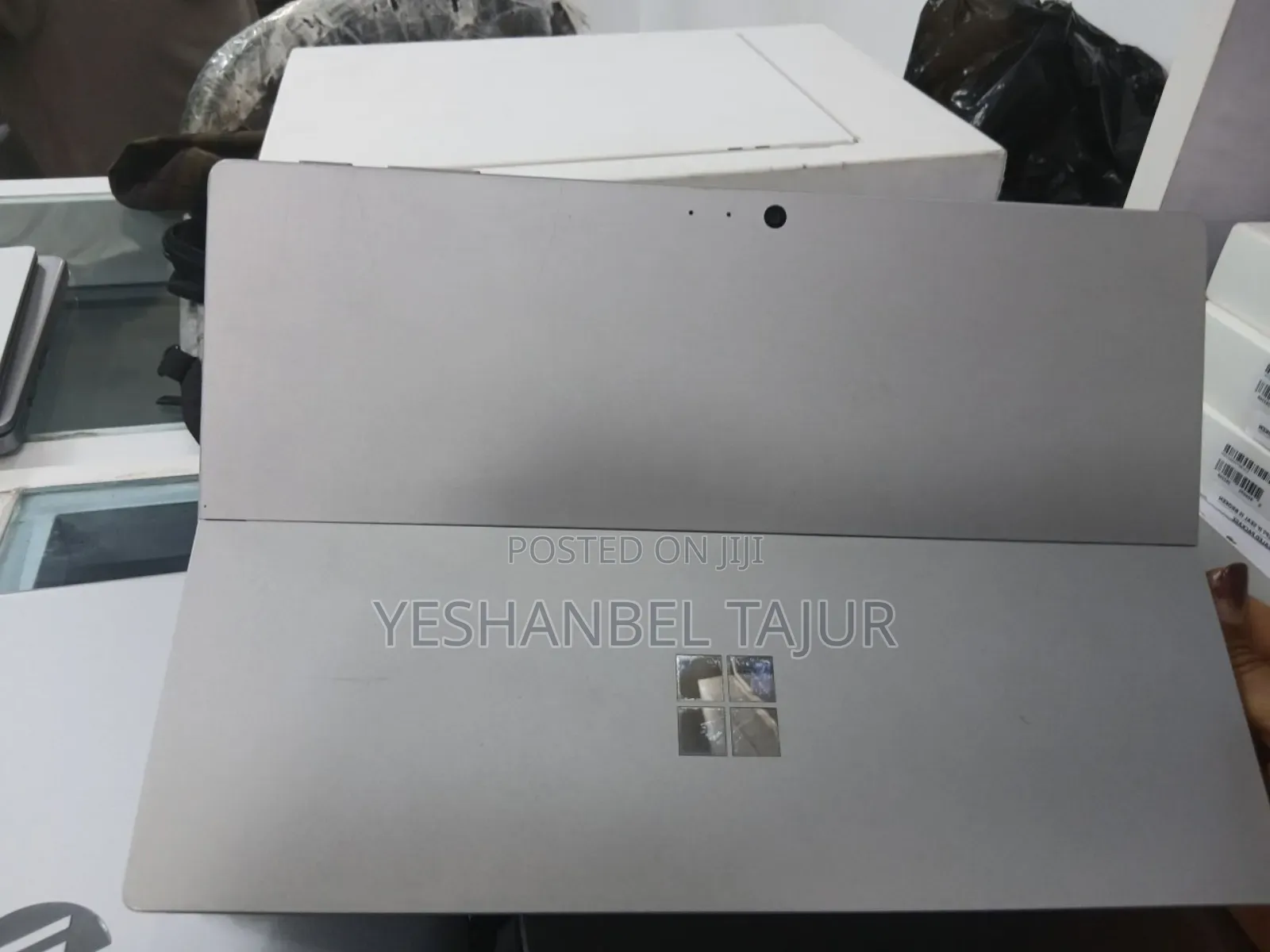 New Laptop Microsoft Surface Pro 7 8GB Intel Core i5 SSD 128GB