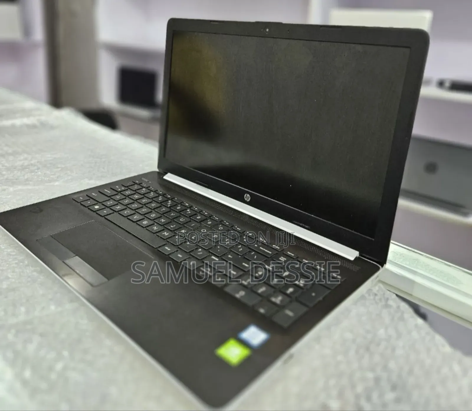 New Laptop HP Stream Notebook 8GB Intel Core I7 HDD 1T