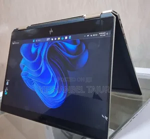 New Laptop HP Spectre X360 16GB Intel Core I7 SSD 512GB