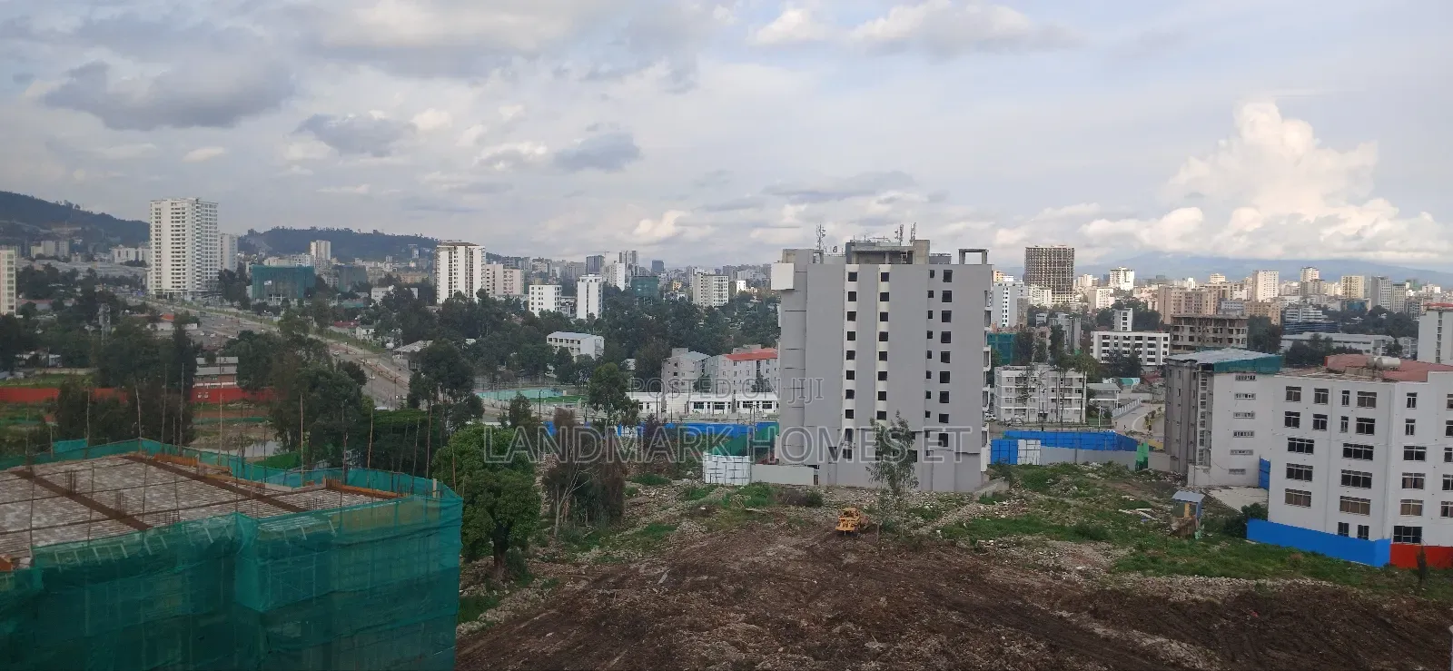 1bdrm Apartment in Landmark, Kirkos for sale