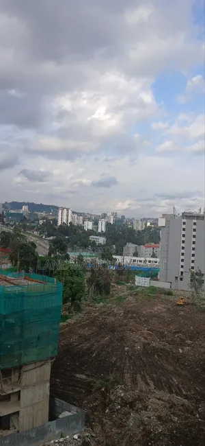 1bdrm Apartment in Landmark, Kirkos for sale