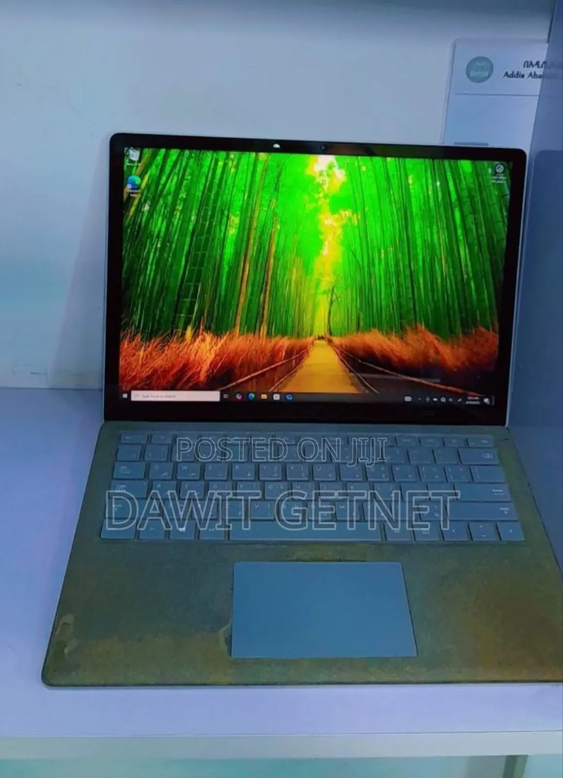 New Laptop Microsoft Surface 8GB Intel Core I5 SSD 256GB