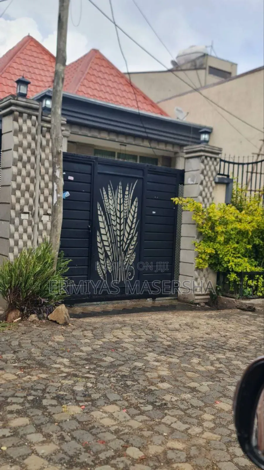 200ካሬ Villa 18.5ሚሚ