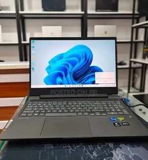 New Laptop HP Victus 16 16GB Intel Core i7 SSD 1T