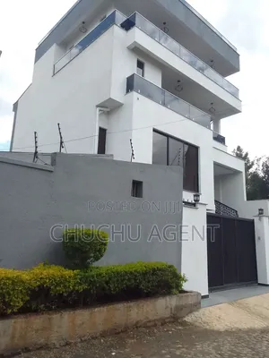 8bdrm House in Bole for sale