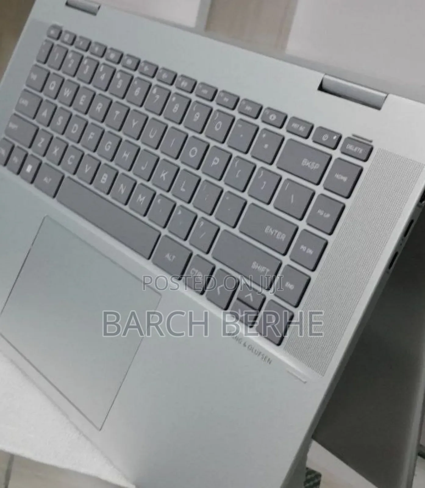 New Laptop HP Envy X360 8GB Intel Core I5 SSD 512GB