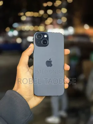 Photo - Apple iPhone 15 128 GB Black