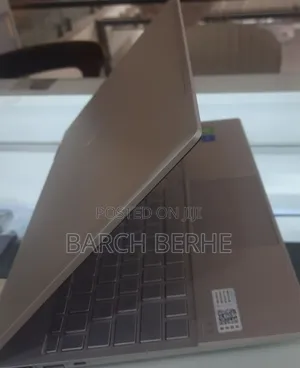 New Laptop HP Envy X360 16GB Intel Core I5 SSD 512GB