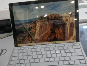 Photo - New Laptop Microsoft Surface Pro 6 8GB Intel Core I5 SSD 128GB