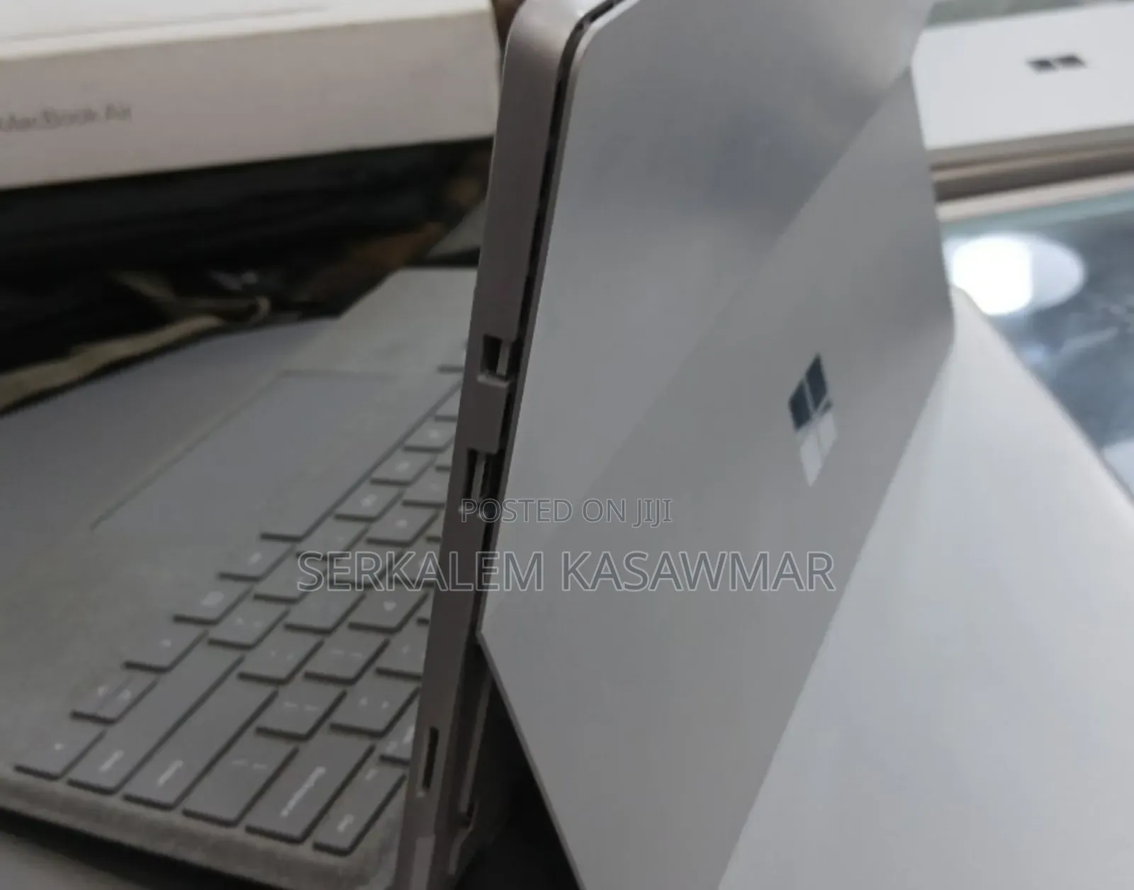 New Laptop Microsoft Surface Pro 6 8GB Intel Core I5 SSD 128GB