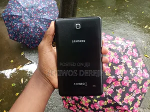 Samsung Galaxy Tab 4 7.0 3G 8 GB Black