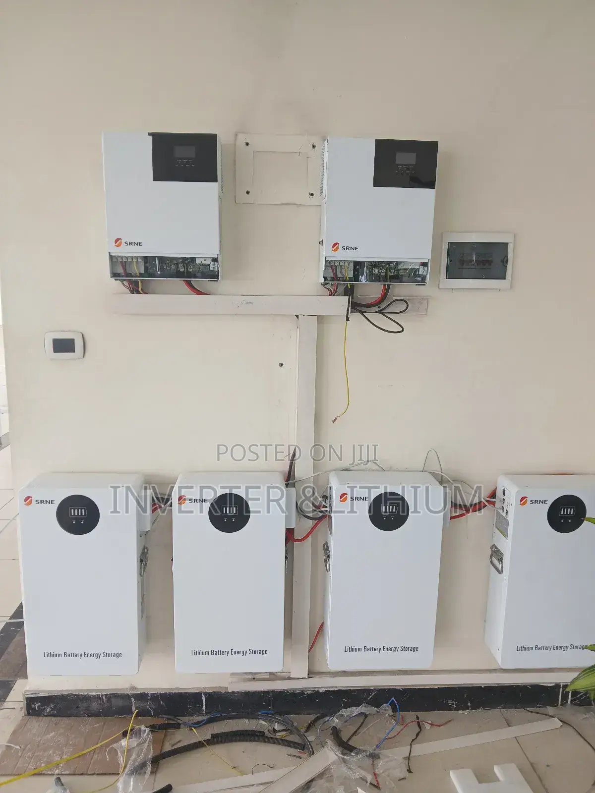 Solar Hybrid Inverter/Lithium Iron Phosphate Battery/Lithium Battery