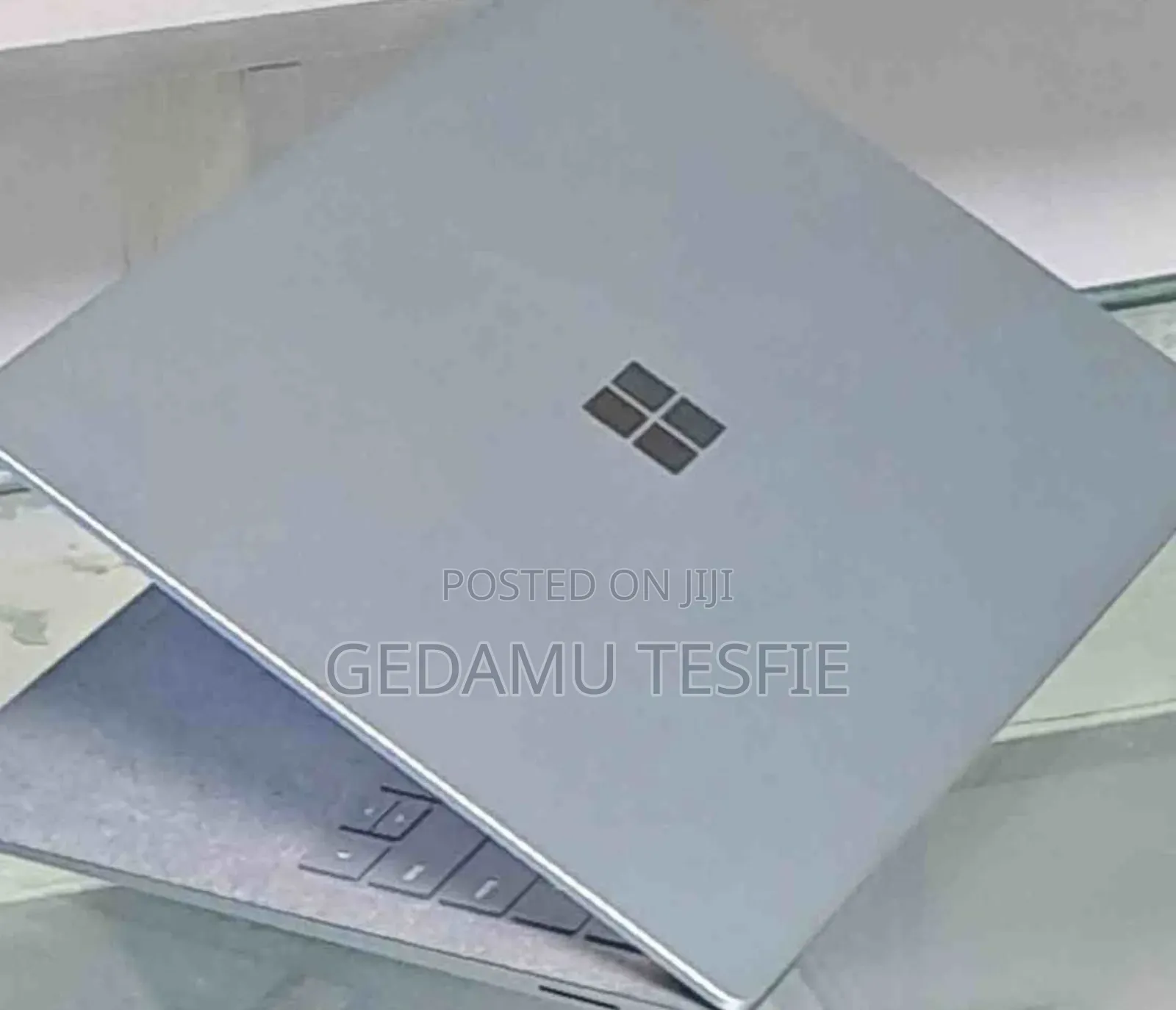 New Laptop Microsoft Surface 16GB Intel Core I7 SSD 256GB